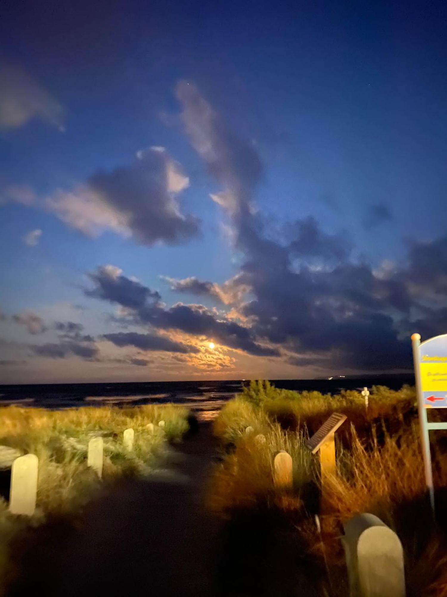 Haus Am Strand Breege Exteriér fotografie